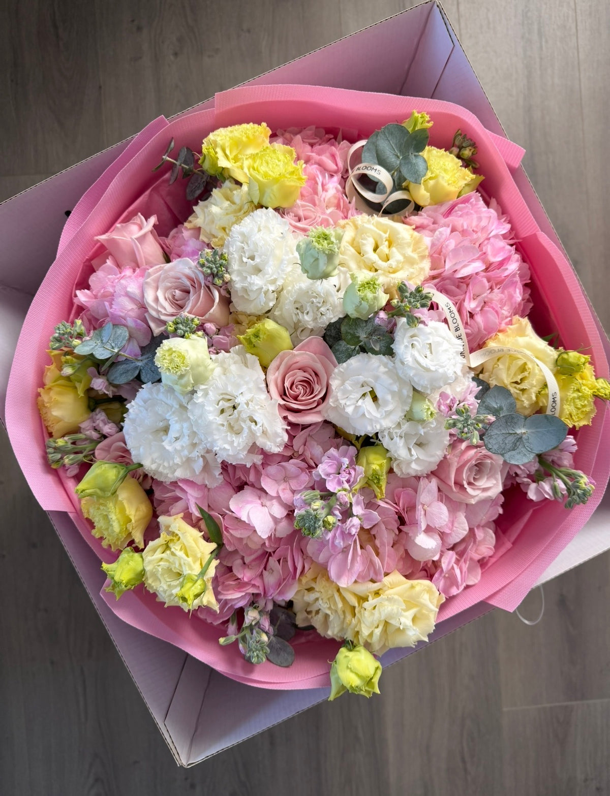 CUSTOM BOUQUET - ROUND