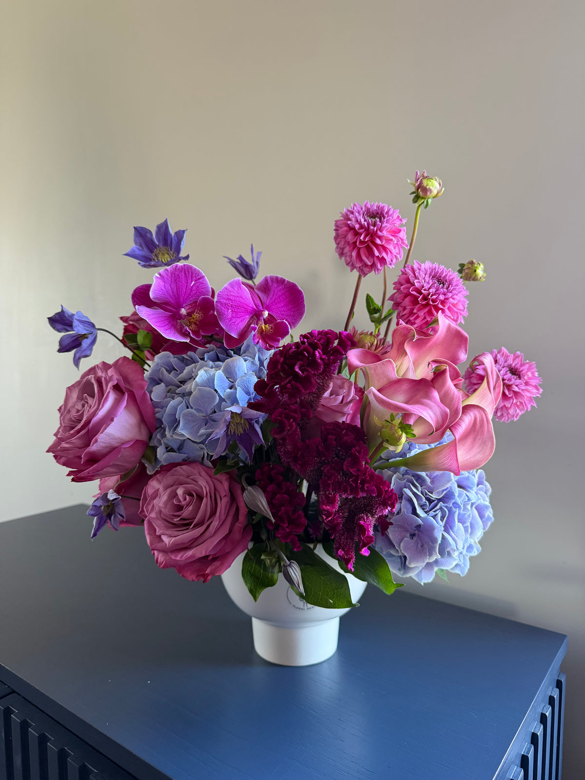 CUSTOM VASE ARRANGEMENT - ASYMMETRIC