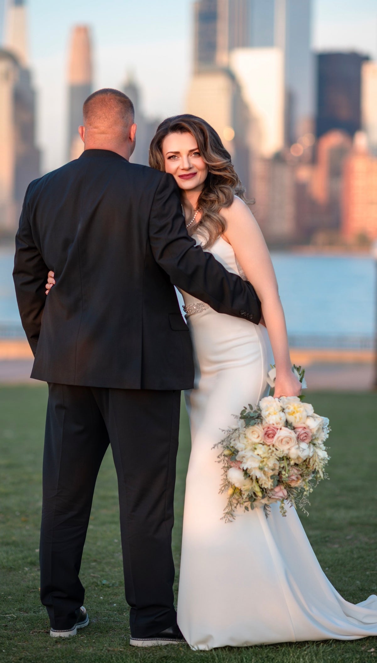 WEDDING - BRIDAL BOUQUET CUSTOM CASCADING
