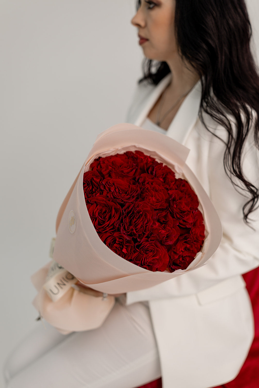 GARDEN ROSES RED HEARTS