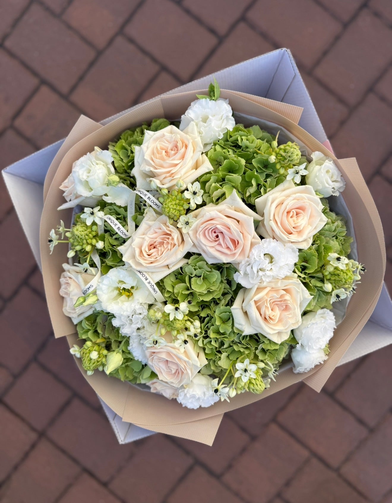 CUSTOM BOUQUET - ROUND