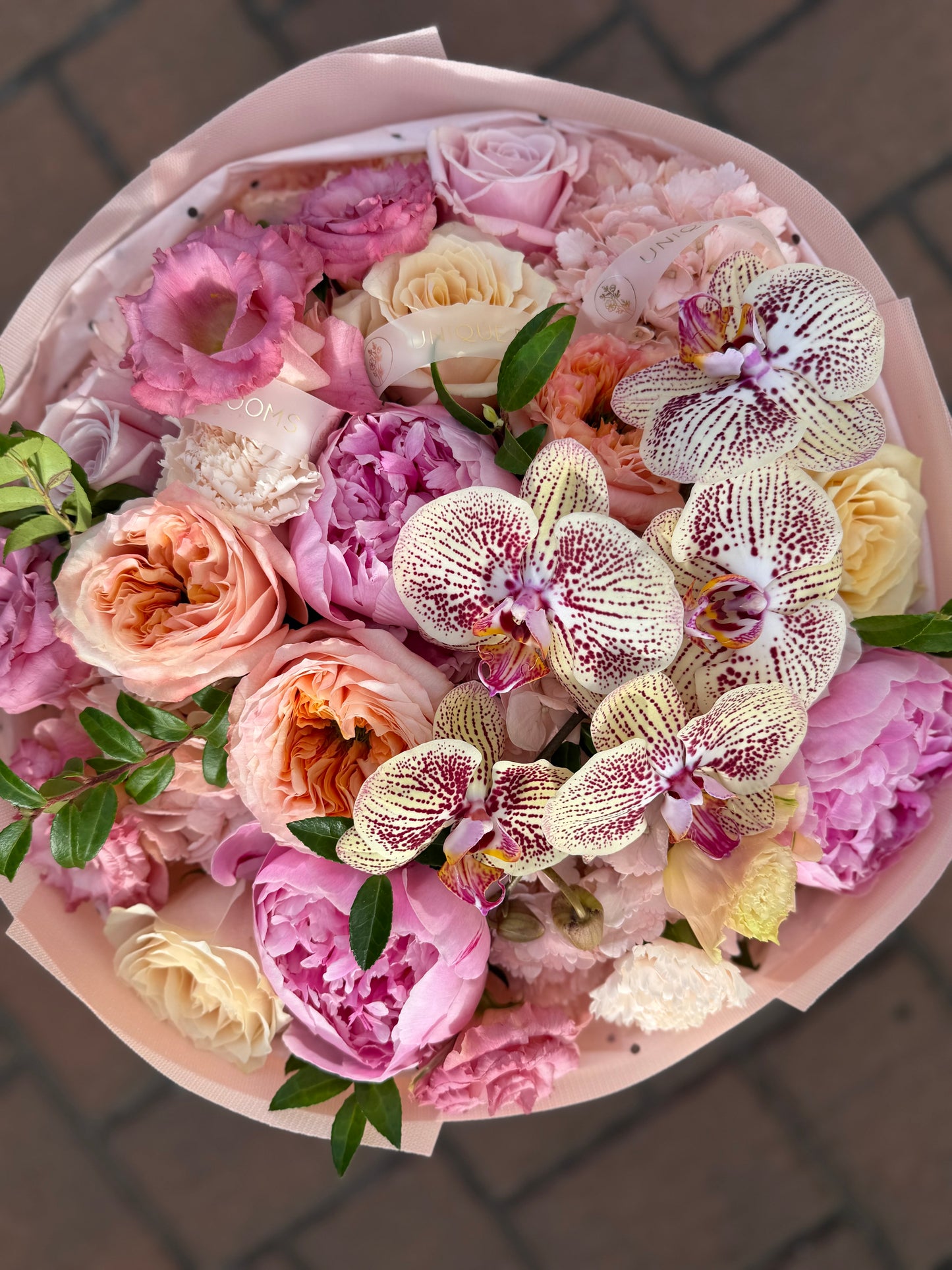 CUSTOM BOUQUET - ROUND
