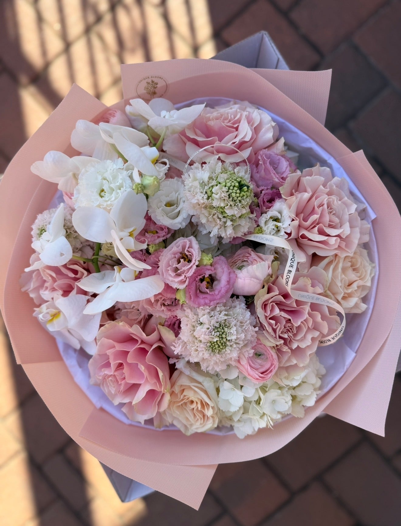 CUSTOM BOUQUET - ROUND