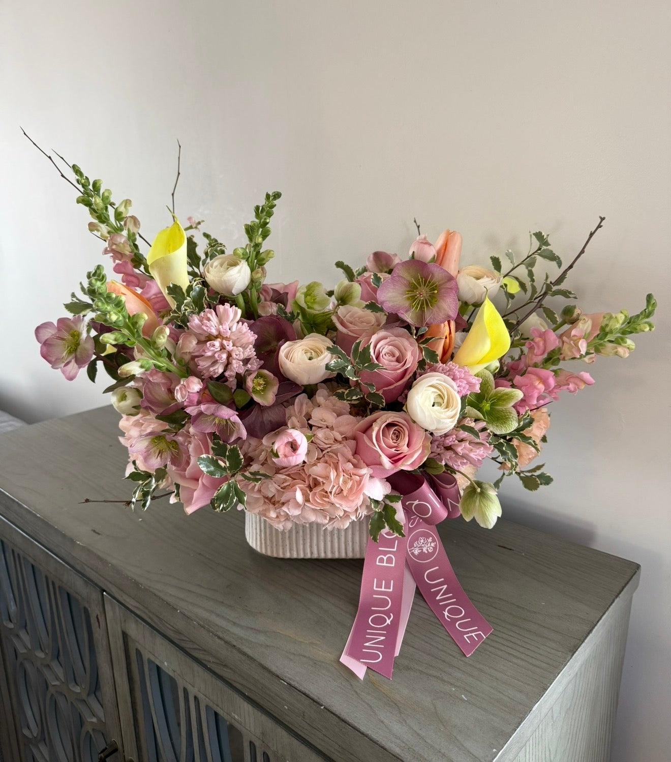 CUSTOM VASE ARRANGEMENT - ASYMMETRIC