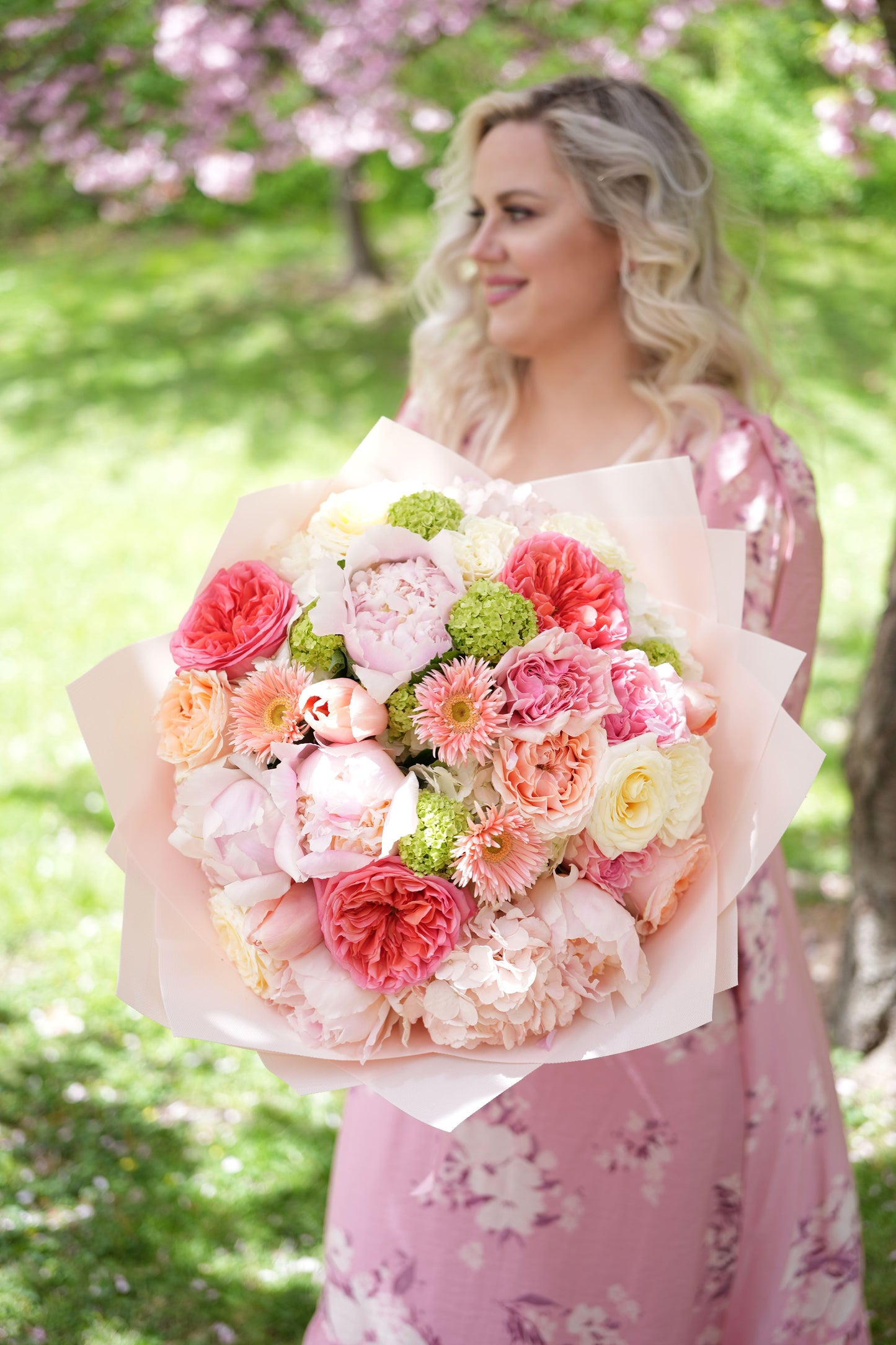 CUSTOM BOUQUET - ROUND