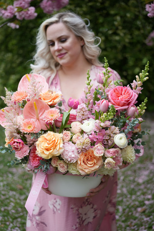 Vase Arrangement Lux