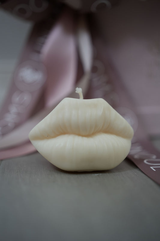 Candle | Lips