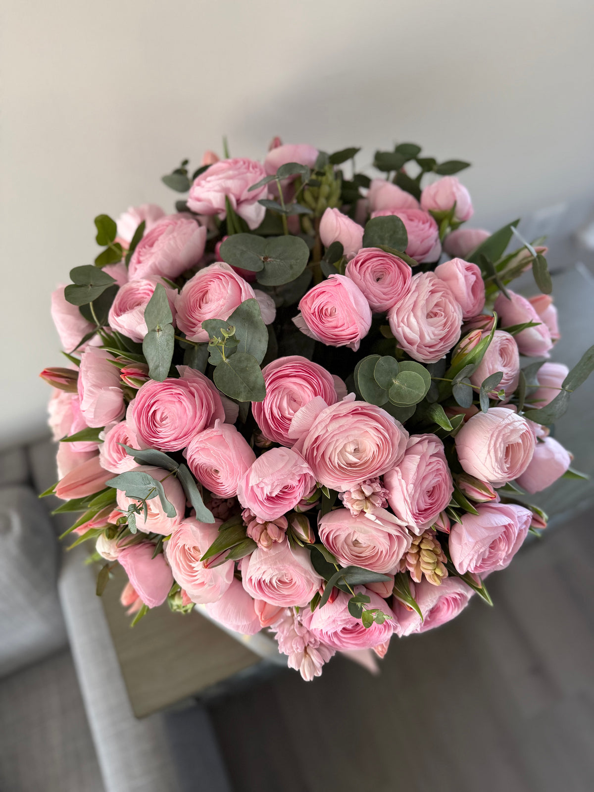 ITALIAN RANUNCULUS BASKET - 7 Days Preorder Only